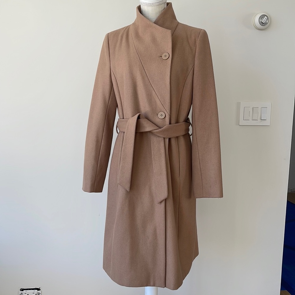 Light brown wool and acrylic coat